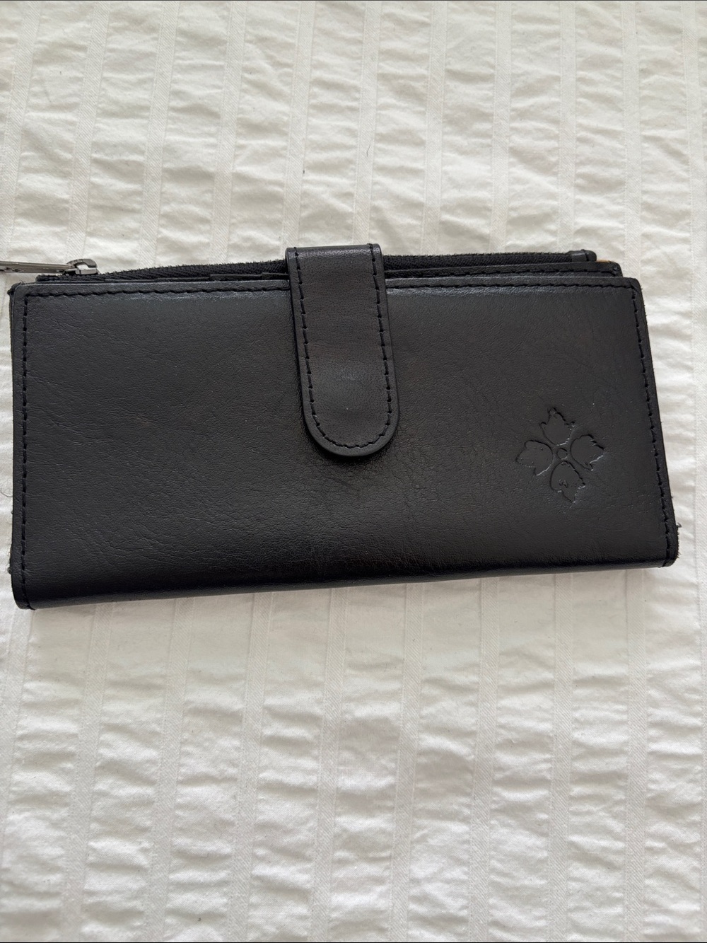 Women’s Black Leather Wallet - Classic Snap Closure